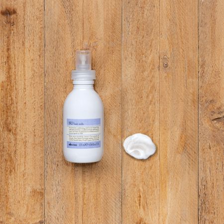 Leave-in-Davines-Essential-Haircare-SU-135-ml--3