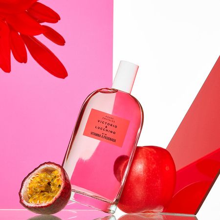 Perfume-Victorio-E-Lucchino-Águas-Frutales-Nº-19-Vitamina-Apasionada-Feminino-Eau-de-Toilette-150-ml-Nº-19--3