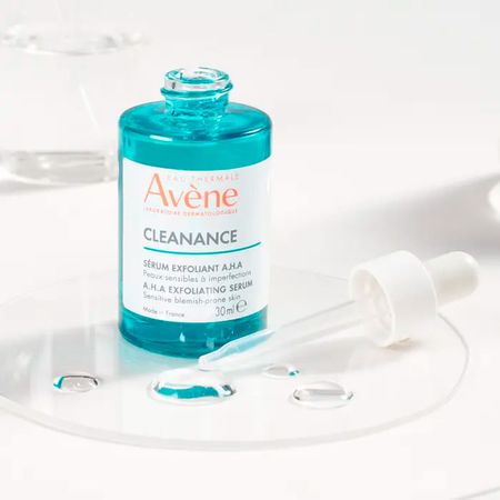 Sérum-Esfoliante-Avène-Cleanance-Eau-Thermale-A.H.A-30-ml-Avène-Cleanance-Eau-Thermale-A.H.a--Sérum-Esfoliante-30ml--3