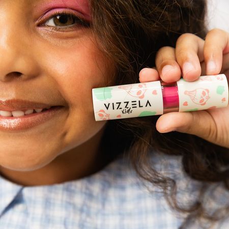 Kit-Vizzela-Kids-Querida-Paleta!-Voa-Voa-Vagalume-Batom-Gloss-(3-produtos)--3