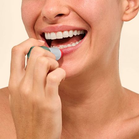 Lip-Balm-Care-Natural-Beauty-Granadine-3-g-3g--3