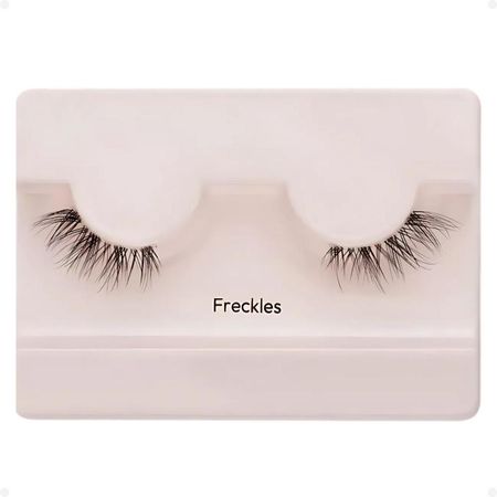 Cílios-Postiços-Kiss-New-York-The-New-Natural-Freckles-Metadinha--4