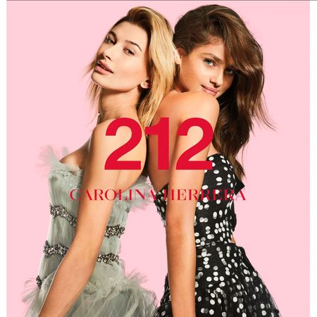 Carolina-Herrera-212-Vip-Rosé-Hair-Mist---Perfume-para-Cabelo-30ml--2