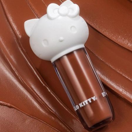 Sombra-Líquida-Bruna-Tavares-Hello-Kitty-Toffee--7