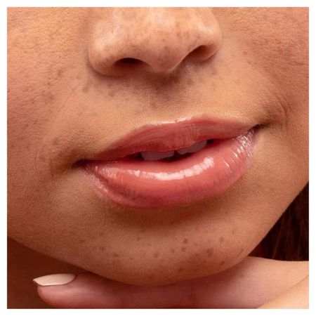 Lip-Gloss-Ruby-Kisses-Butter-Bomb-Snatched-7,8ml--4