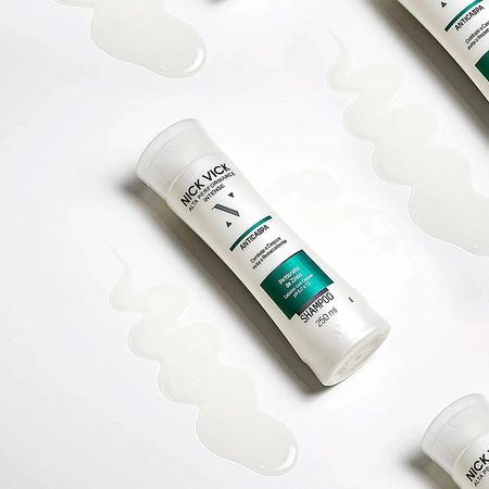 Shampoo-Anticaspa-Nick-Vick--2