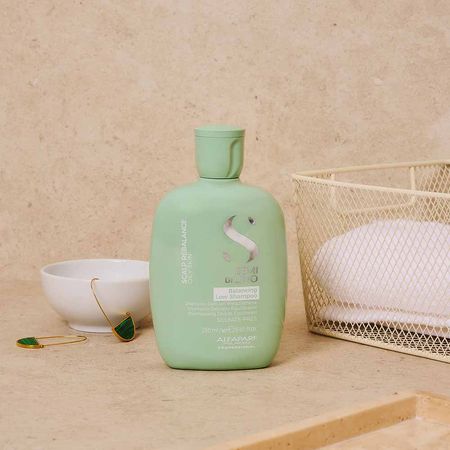 Alfaparf-Semi-Di-Lino-Scalp-Balancing-–-Shampoo-Revitalizante-250ml--5