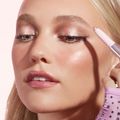 Sombra Cremosa em Bastão Too Faced Quickie Queen 1.5g Twinkle