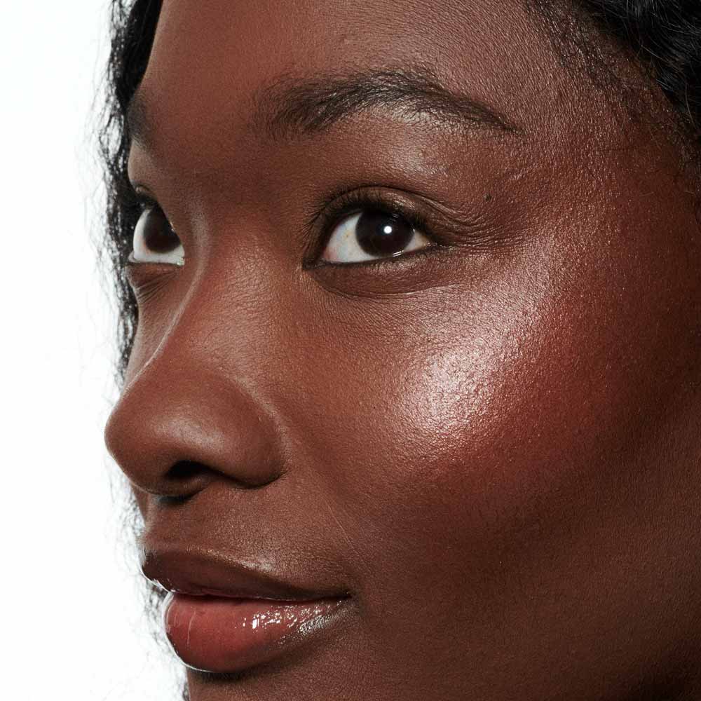 Blush Líquido MAC Strobe Dewy 4,3ml