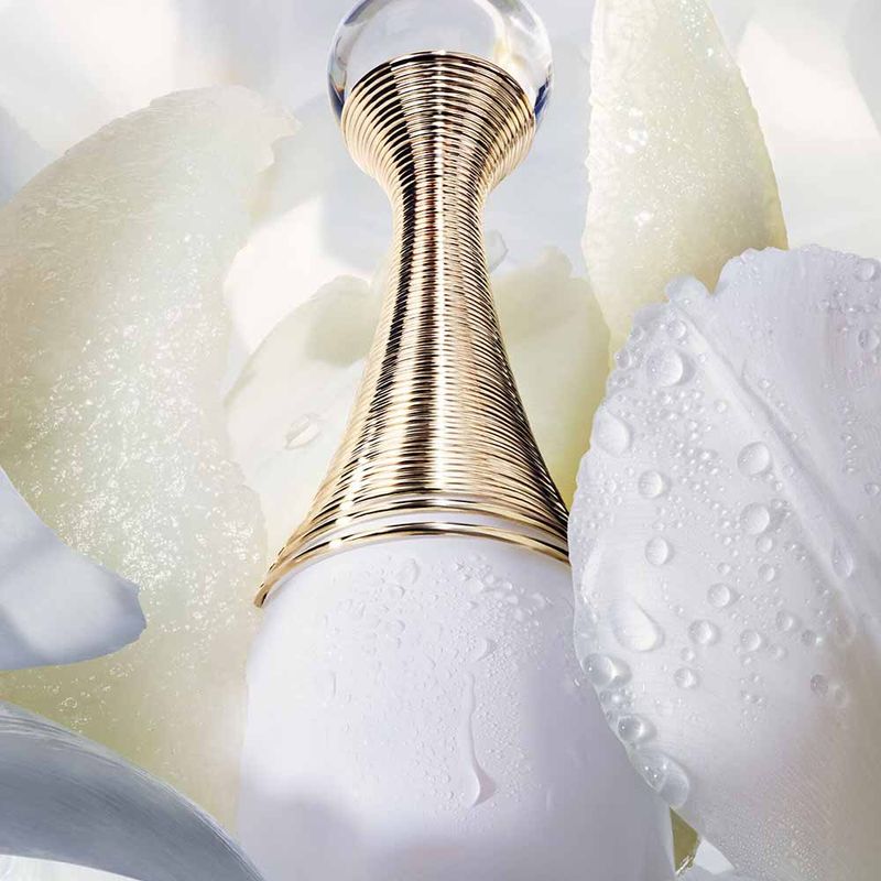 Perfume J'adore Parfum D'eau Dior Feminino - Época Cosméticos