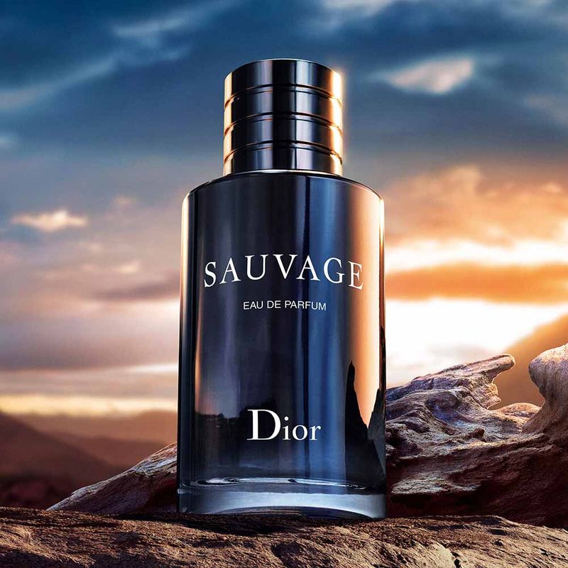 (残り9割)Dior Sauvage Eau de Parfum Perfume Sauvage Eau de Parfum Dior Masculino - Época Cosméticos